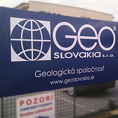 Bannery Geoslovakia, Geeotri, Geolab
